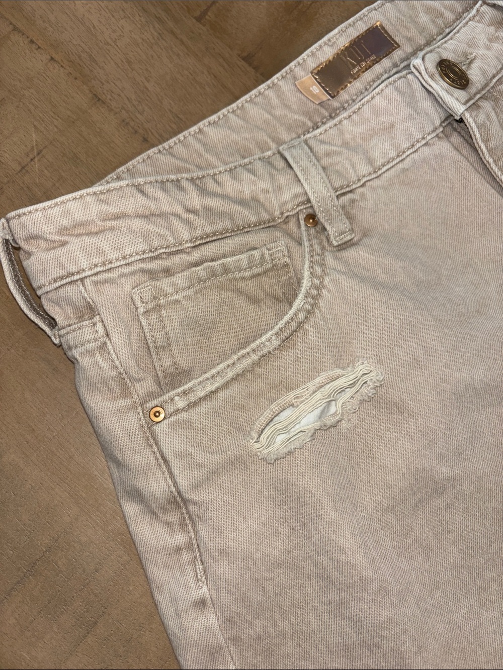 Kut From The Kloth Jane High-Rise Long Shorts Distressed Denim 100% Cotton 10 - Picture 3 of 6